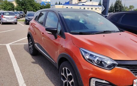 Renault Kaptur I рестайлинг, 2018 год, 1 450 000 рублей, 2 фотография
