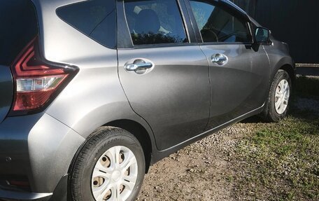 Nissan Note II рестайлинг, 2018 год, 950 000 рублей, 3 фотография