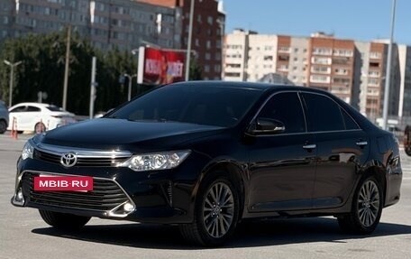 Toyota Camry, 2015 год, 2 150 000 рублей, 7 фотография
