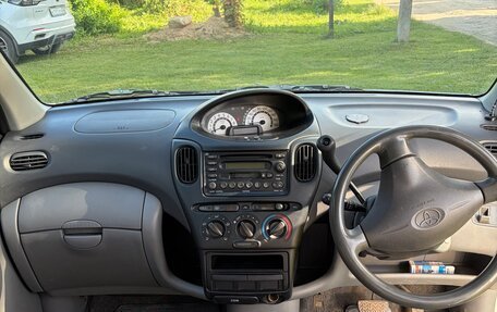 Toyota FunCargo, 2002 год, 350 000 рублей, 17 фотография