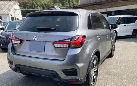 Mitsubishi RVR III рестайлинг, 2023 год, 1 799 000 рублей, 6 фотография