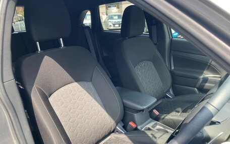 Mitsubishi RVR III рестайлинг, 2023 год, 1 799 000 рублей, 16 фотография