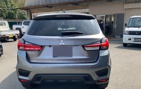 Mitsubishi RVR III рестайлинг, 2023 год, 1 799 000 рублей, 7 фотография