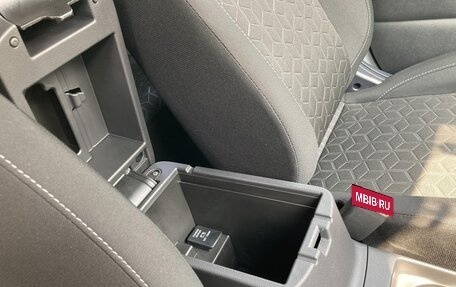 Mitsubishi RVR III рестайлинг, 2023 год, 1 799 000 рублей, 28 фотография