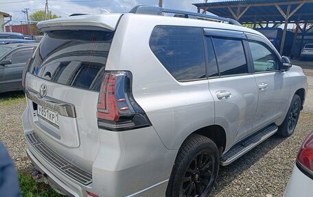 Toyota Land Cruiser Prado 150 рестайлинг 2, 2020 год, 6 750 000 рублей, 4 фотография