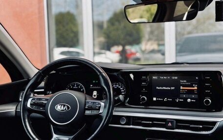 KIA K5, 2020 год, 2 100 000 рублей, 8 фотография
