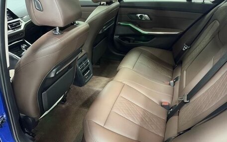 BMW 3 серия, 2022 год, 2 980 000 рублей, 16 фотография