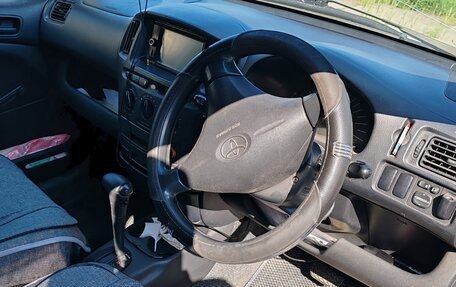 Toyota Probox I, 2002 год, 700 000 рублей, 5 фотография