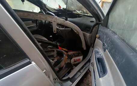 Hyundai Verna II, 2006 год, 100 000 рублей, 12 фотография