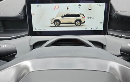 Toyota RAV4, 2026 год, 3 850 000 рублей, 18 фотография
