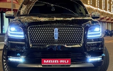 Lincoln Navigator, 2019 год, 7 550 000 рублей, 5 фотография