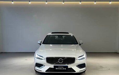 Volvo S60 III, 2025 год, 4 650 077 рублей, 5 фотография