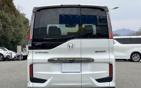 Honda Stepwgn IV, 2021 год, 2 052 000 рублей, 4 фотография