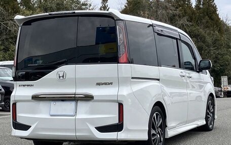 Honda Stepwgn IV, 2021 год, 2 052 000 рублей, 3 фотография