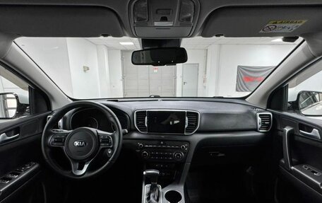 KIA Sportage IV рестайлинг, 2018 год, 2 099 000 рублей, 11 фотография