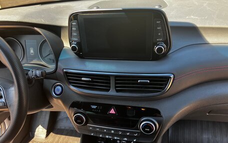 Hyundai Tucson III, 2020 год, 2 450 000 рублей, 8 фотография