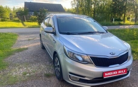 KIA Rio III рестайлинг, 2015 год, 1 059 000 рублей, 1 фотография
