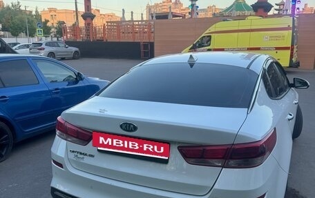 KIA Optima IV, 2020 год, 1 900 000 рублей, 6 фотография