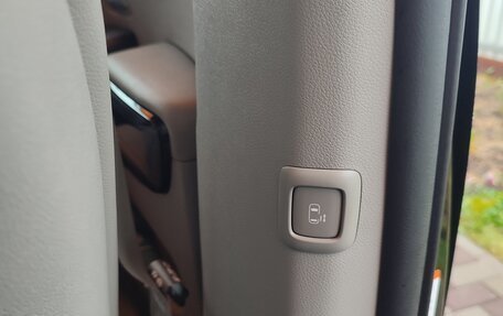KIA Carnival III, 2018 год, 2 700 000 рублей, 16 фотография