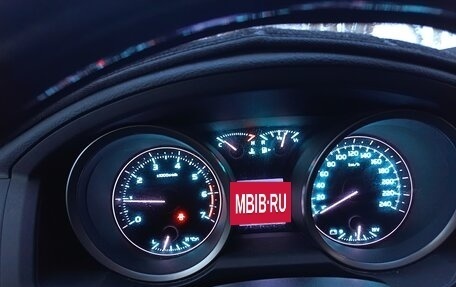 Toyota Land Cruiser 200, 2010 год, 3 200 000 рублей, 7 фотография