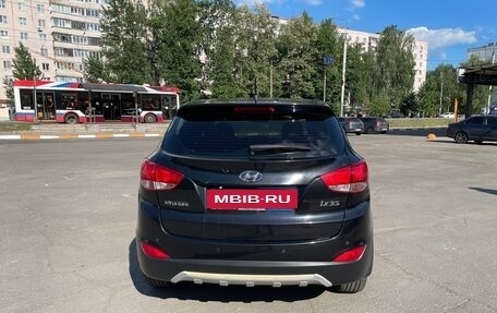 Hyundai ix35 I рестайлинг, 2011 год, 780 000 рублей, 4 фотография