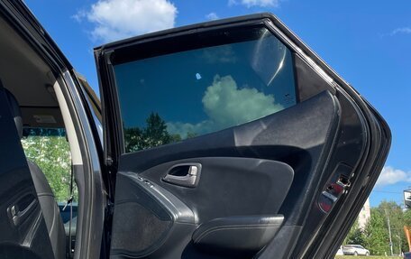 Hyundai ix35 I рестайлинг, 2011 год, 780 000 рублей, 16 фотография