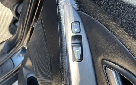 Hyundai ix35 I рестайлинг, 2011 год, 780 000 рублей, 18 фотография