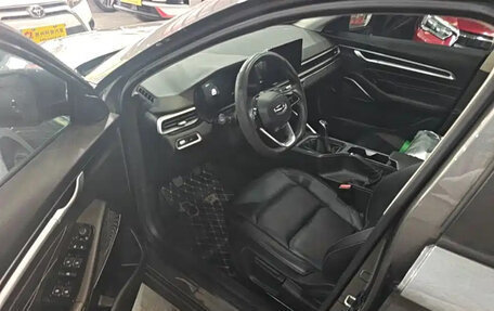 Geely Emgrand, 2022 год, 900 022 рублей, 9 фотография