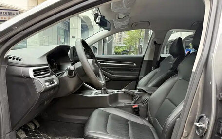 Geely Emgrand, 2022 год, 900 022 рублей, 14 фотография