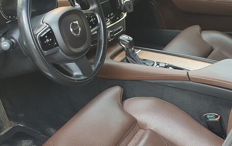 Volvo S90 II рестайлинг, 2018 год, 2 950 000 рублей, 7 фотография
