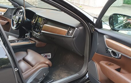 Volvo S90 II рестайлинг, 2018 год, 2 950 000 рублей, 11 фотография