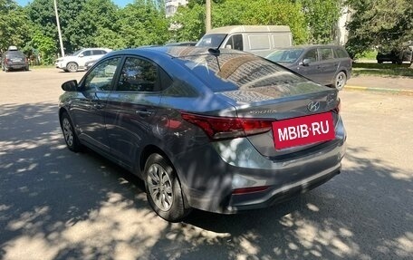 Hyundai Solaris II рестайлинг, 2017 год, 1 140 000 рублей, 5 фотография