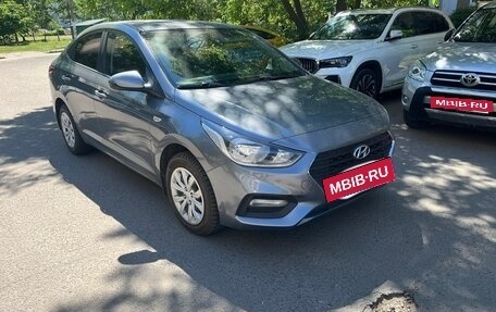 Hyundai Solaris II рестайлинг, 2017 год, 1 140 000 рублей, 3 фотография
