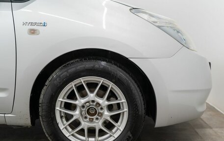 Toyota Prius, 2009 год, 675 000 рублей, 20 фотография