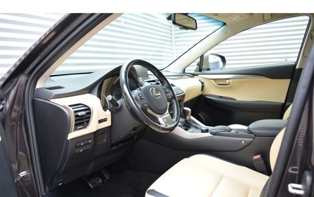 Lexus NX I, 2015 год, 2 349 000 рублей, 17 фотография