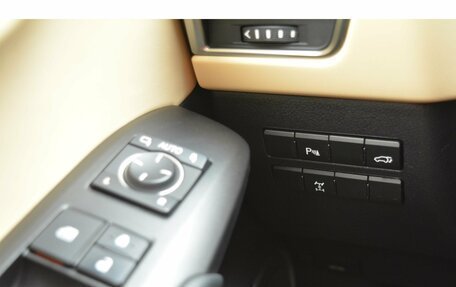 Lexus NX I, 2015 год, 2 349 000 рублей, 22 фотография