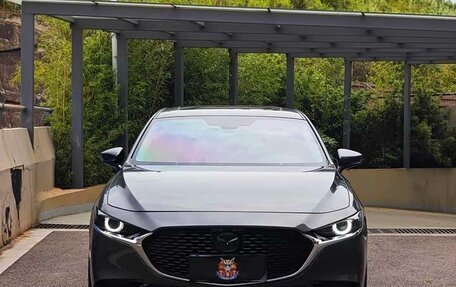 Mazda 3, 2022 год, 1 430 000 рублей, 2 фотография