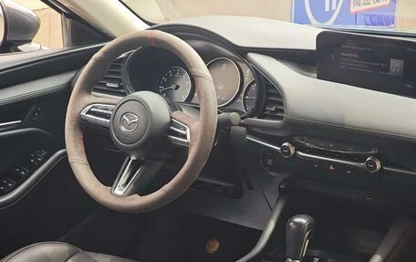 Mazda 3, 2022 год, 1 430 000 рублей, 10 фотография