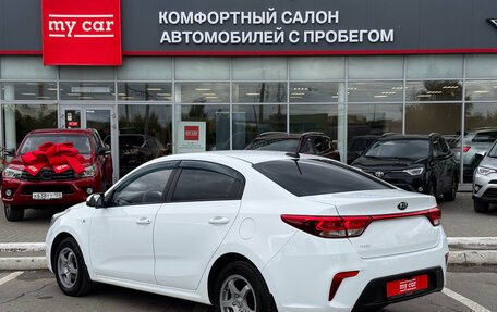 KIA Rio IV, 2019 год, 1 370 000 рублей, 6 фотография