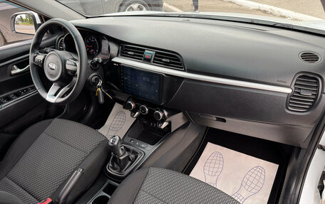 KIA Rio IV, 2019 год, 1 370 000 рублей, 14 фотография