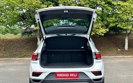 Volkswagen T-Roc I, 2022 год, 1 530 000 рублей, 7 фотография
