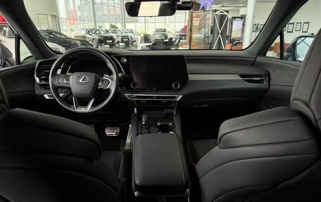 Lexus RX IV рестайлинг, 2022 год, 21 фотография