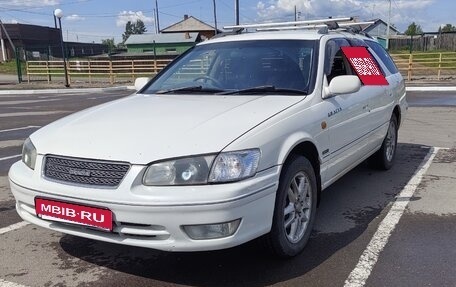 Toyota Camry, 2000 год, 599 999 рублей, 1 фотография