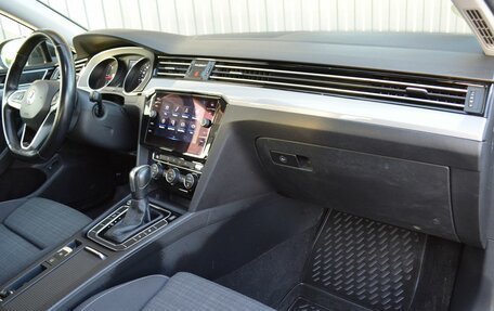Volkswagen Passat B8 рестайлинг, 2019 год, 1 829 888 рублей, 21 фотография