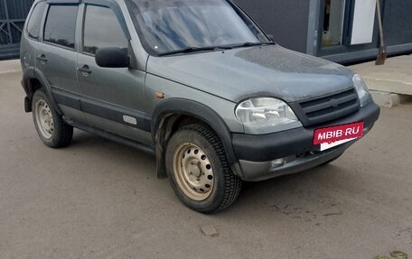 Chevrolet Niva I рестайлинг, 2004 год, 265 000 рублей, 3 фотография