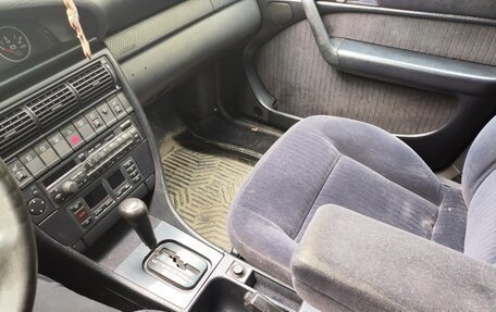 Audi A6, 1995 год, 230 000 рублей, 24 фотография