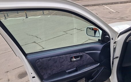 Toyota Camry, 2000 год, 599 999 рублей, 12 фотография