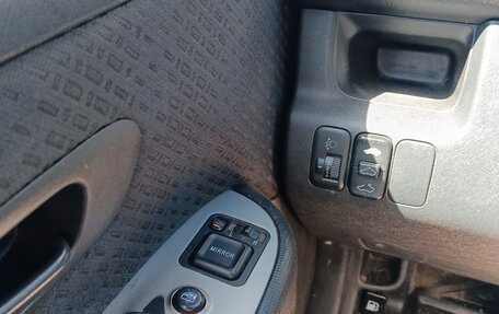 Honda CR-V II рестайлинг, 2003 год, 623 000 рублей, 15 фотография