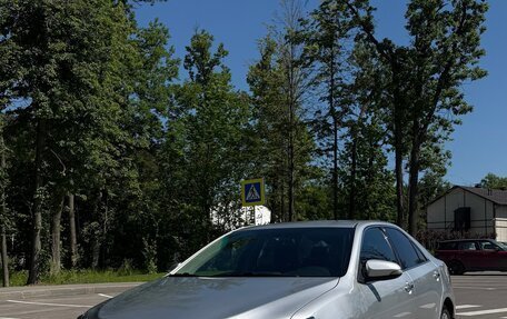 Toyota Camry, 2015 год, 1 970 000 рублей, 2 фотография