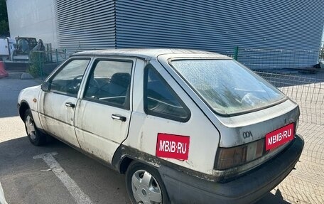 ИЖ 2126 «Ода», 2000 год, 45 000 рублей, 4 фотография